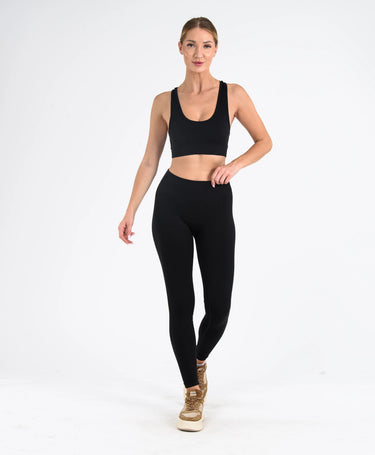 Core Seamless Toparlayıcı Spor Tayt #renk_siyah